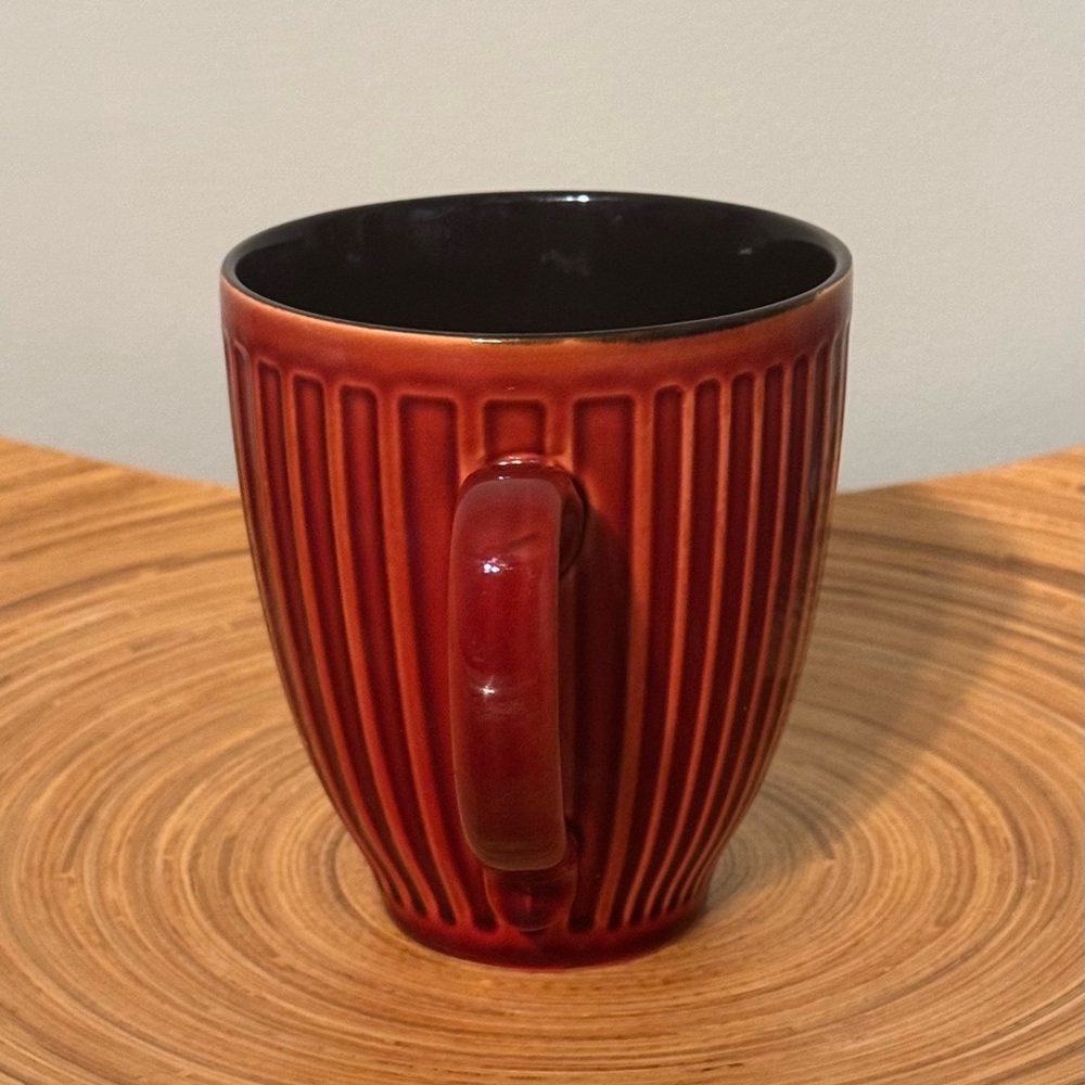 Orange Burnt Red Ceramic Ribbed Textured Mug EUC - Picture 3 of 7